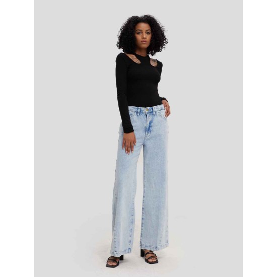 Wide-leg Light Washed Jeans Wide-leg Light Washed Jeans