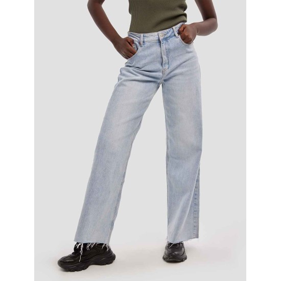 Straight Medium Washed Jeans Straight Medium Washed Jeans