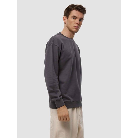 Classic Regular-fit Crewneck Classic Regular-fit Crewneck