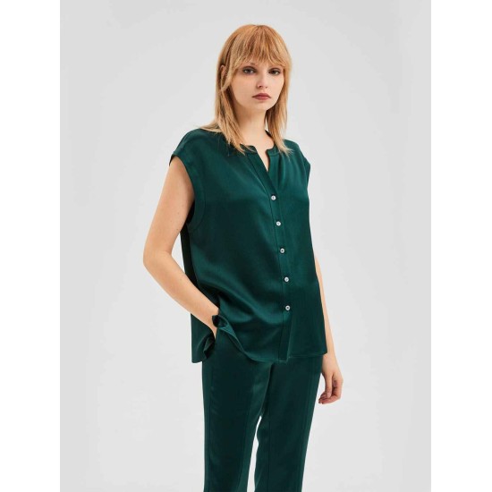 Sleeveless Round Neck Blouse Sleeveless Round Neck Blouse