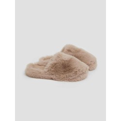 Round-toe Furry Slippers
