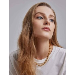Twist Knot Necklace