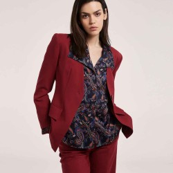 Single-buttoned Tailored Blazer