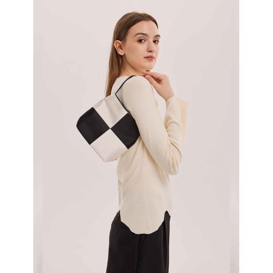 Silk Black & White Checkered Handbag Silk Black & White Checkered Handbag