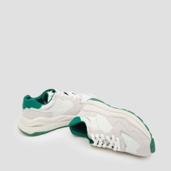 Two-tone Comfy Sneakers