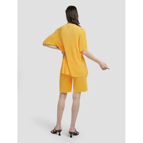 Pleated Chiffon T-shirt & Shorts Set Pleated Chiffon T-shirt & Shorts Set