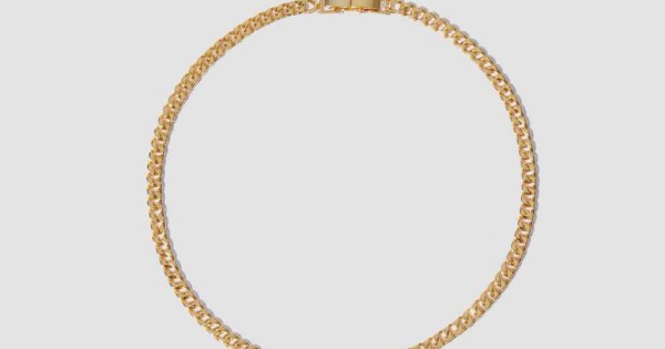 Chic Queen Chain Necklace