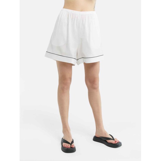 Smooth Plain Contrast Trim Shorts Smooth Plain Contrast Trim Shorts