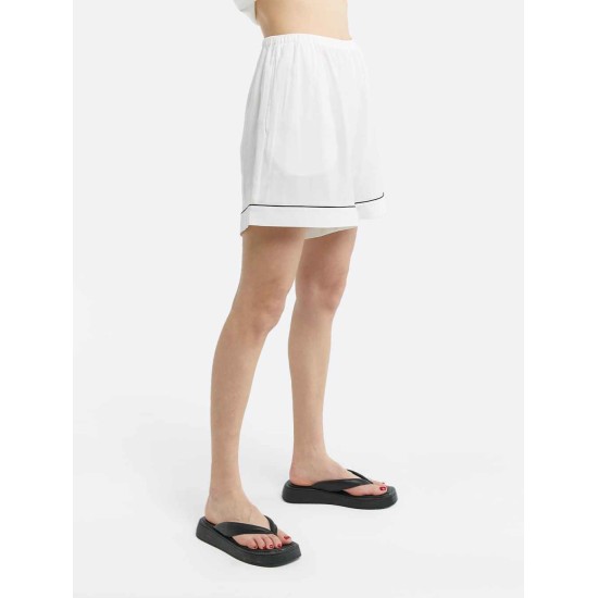 Smooth Plain Contrast Trim Shorts Smooth Plain Contrast Trim Shorts
