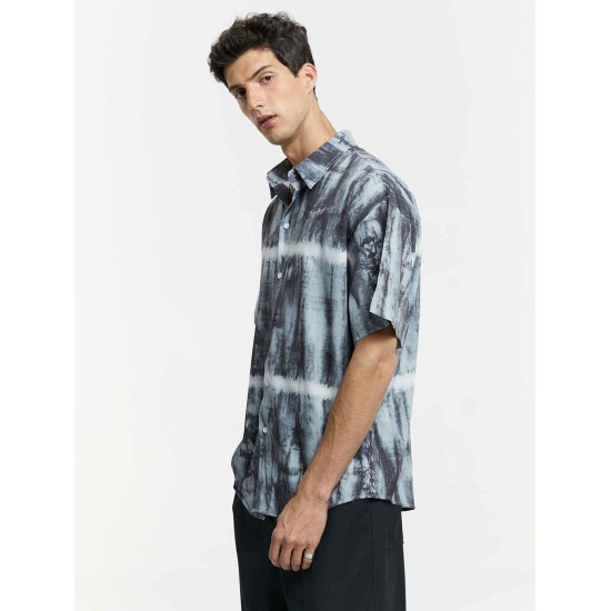 Vintage Print Short-Sleeve Shirt Vintage Print Short-Sleeve Shirt