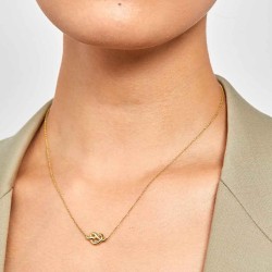 Heart-shaped Winding Necklace
