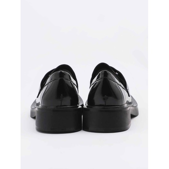 Square toe thick sole shoes Square toe thick sole shoes