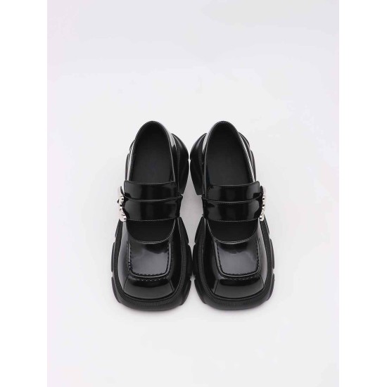Thick-soled small leather shoes with big toe Thick-soled small leather shoes with big toe