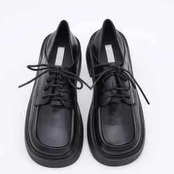 Lace-up closure Loafers