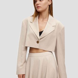 Cropped Lapel Collar Blazer